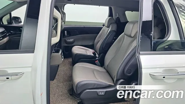 Kia The New Carnival 4th Generation id 2653091 из Кореи 2