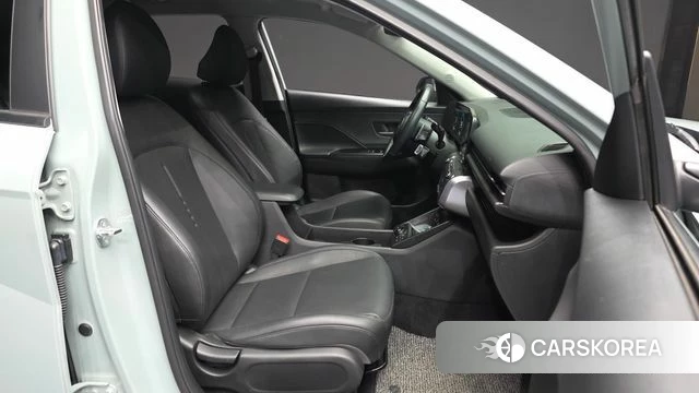 Hyundai Kona (SX2) 2023 Серебряный из Кореи, фото 2