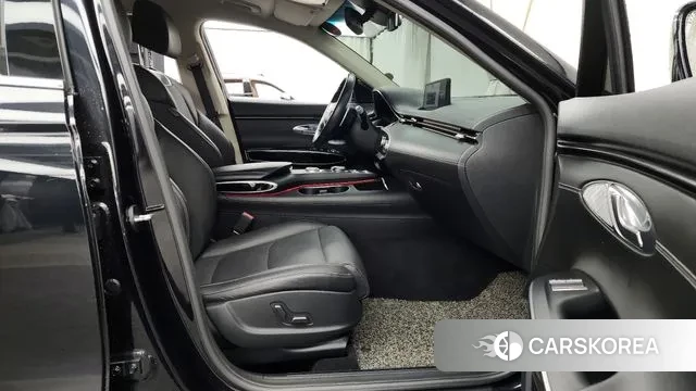 Genesis GV70 2021 Черный из Кореи, фото 2