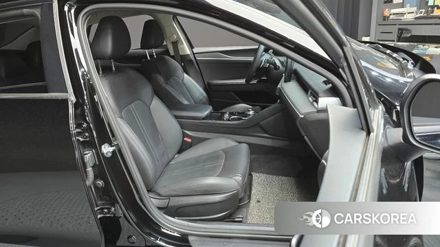 Kia K5 3rd generation 2020 Черный из Кореи, фото 2