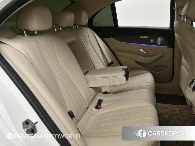 Mercedes-Benz E-Class W213 id 4325749 из Кореи 2