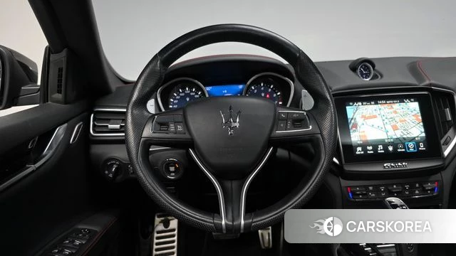 Maserati Ghibli 2020 Черный из Кореи, фото 2