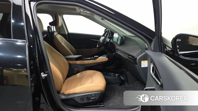Kia EV6 2022 Черный из Кореи, фото 2