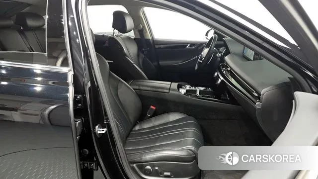 Genesis G80 (RG3) 2022 Черный из Кореи, фото 2