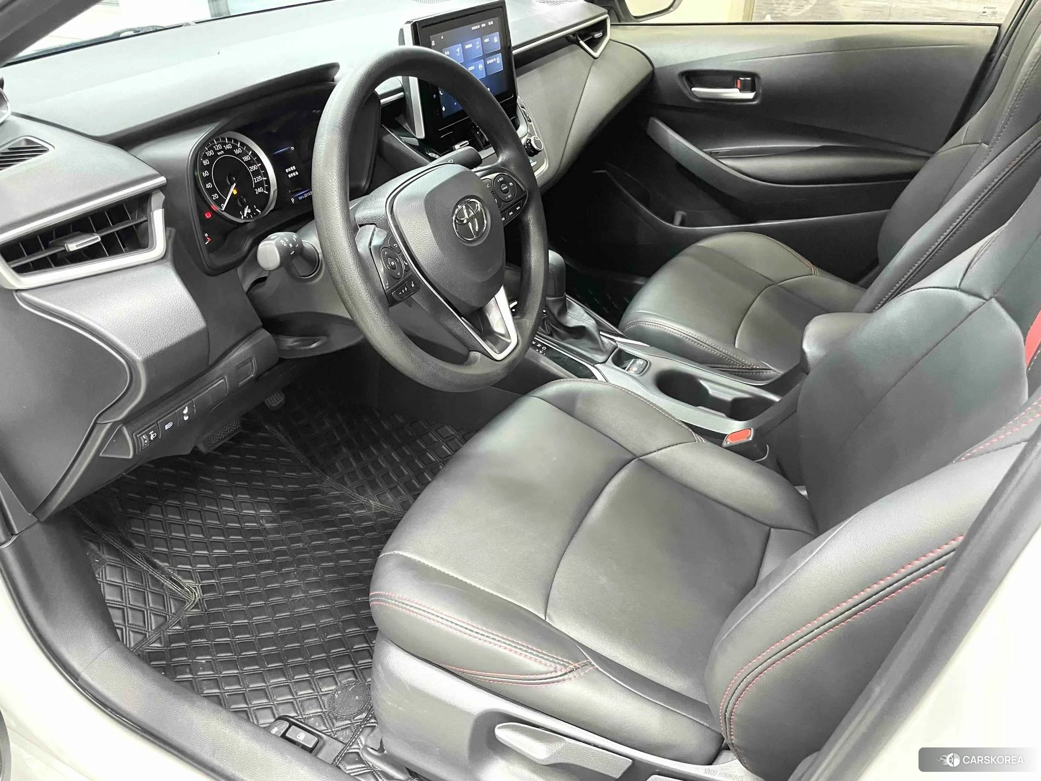 Toyota Levin 2020 Белый из Китая, фото 2