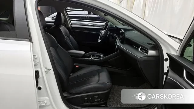 Kia K5 3rd generation 2021 Белый из Кореи, фото 2