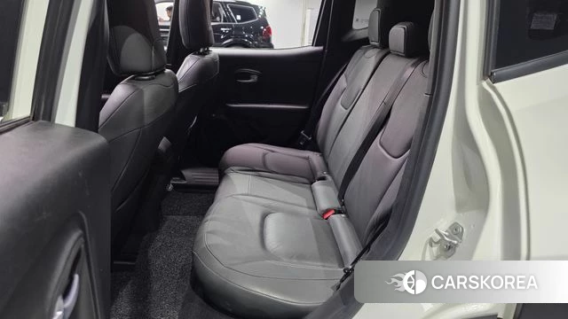 Jeep Renegade 2019 Белый из Кореи, фото 2