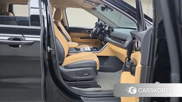 Kia Carnival 4th generation 2022 Черный из Кореи, фото 2