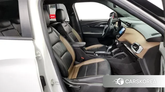 Chevrolet (GM Daewoo) Trailblazer 2021 Белый из Кореи, фото 2