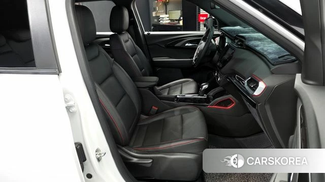 Chevrolet (GM Daewoo) Trailblazer 2021 Белый из Кореи, фото 2