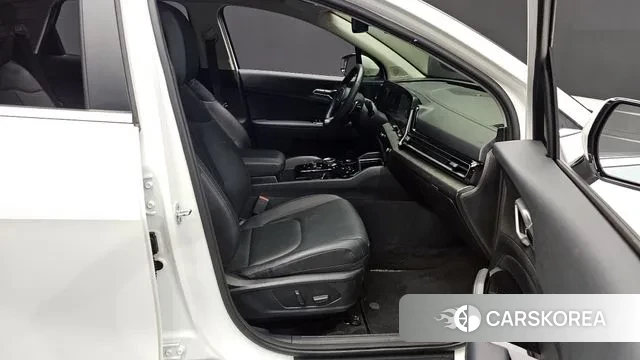 Kia Sportage 5th Generation 2022 Белый из Кореи, фото 2