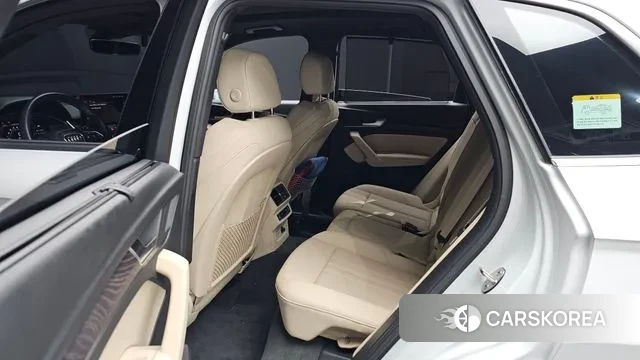 Audi Q5 (FY) 2022 Белый из Кореи, фото 2