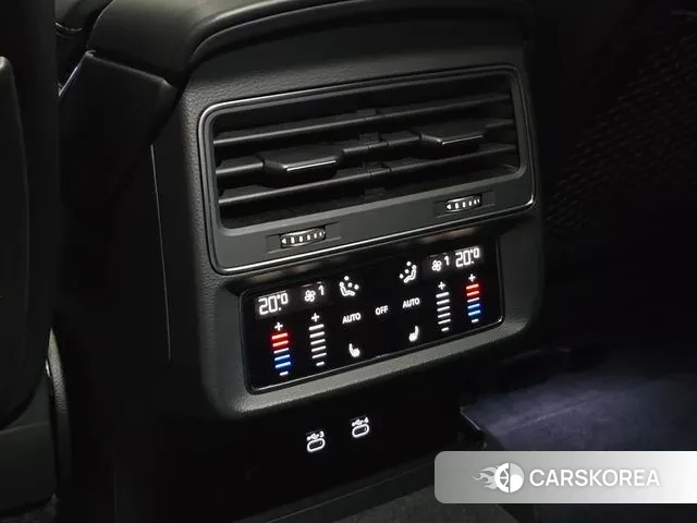 Audi Q8 (4M) 2021 Синий из Кореи, фото 2