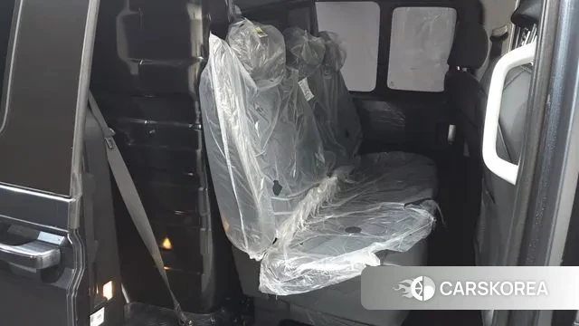 Hyundai Staria 2024 Черный из Кореи, фото 2