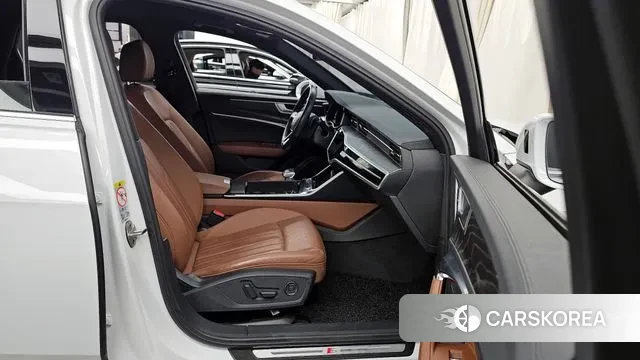 Audi A6 (C8) 2020 Белый из Кореи, фото 2