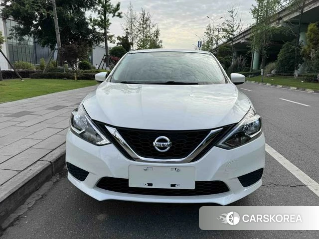 Nissan Xuan Yi 2022 Белый из Китая, фото 2