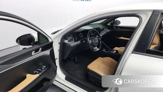 Kia K5 3rd generation 2022 Белый из Кореи, фото 2