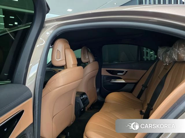 Mercedes-Benz E-Class W214 2025 Коричневый из Кореи, фото 2
