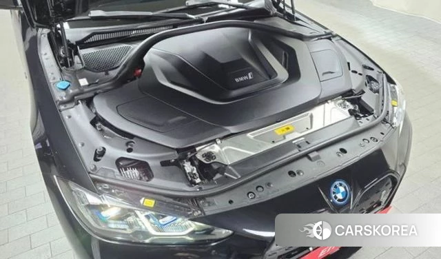 BMW i4 2023 Черный из Кореи, фото 2