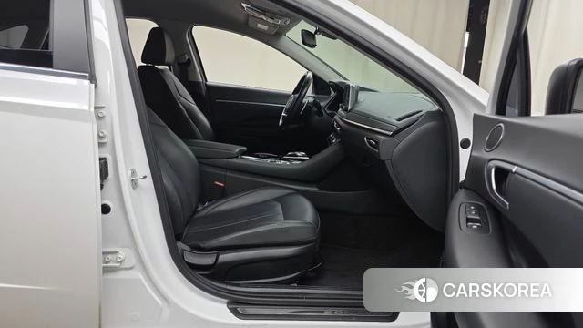 Hyundai Sonata (DN8) 2019 Белый из Кореи, фото 2