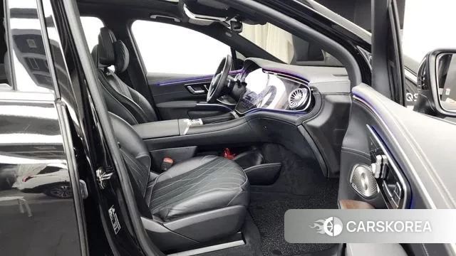 Mercedes-Benz EQS SUV X296 2023 Черный из Кореи, фото 2