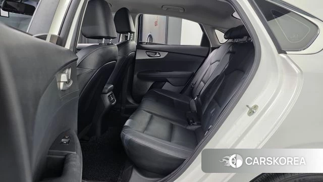 Kia Come New K3 2018 Белый из Кореи, фото 2