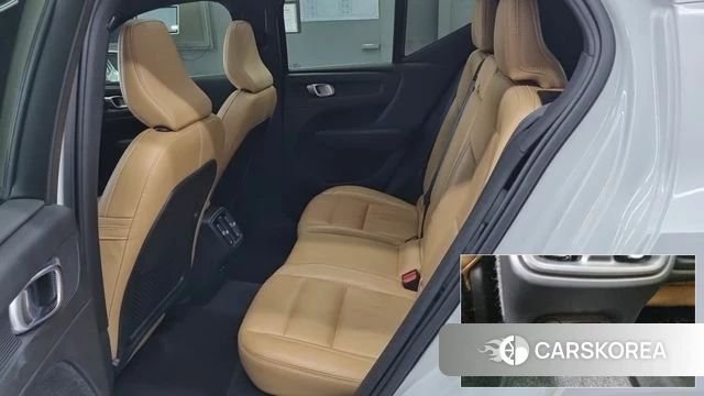 Volvo XC40 2021 Белый из Кореи, фото 2