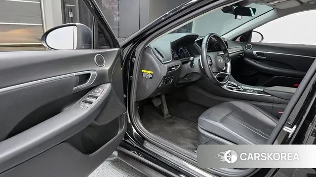 Hyundai Sonata (DN8) 2019 Черный из Кореи, фото 2