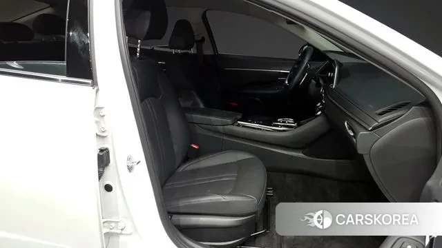 Hyundai Sonata (DN8) 2021 Белый из Кореи, фото 2