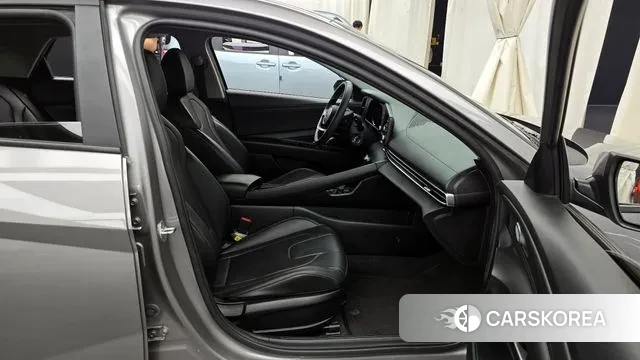 Hyundai Avante Hybrid (CN7) 2021 Серый из Кореи, фото 2