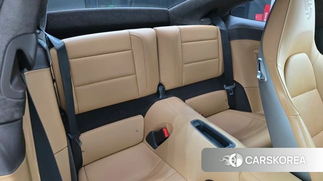 Porsche 911 2019 Серебристо-серый из Кореи, фото 2