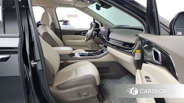 Kia The New Carnival 4th Generation 2024 Черный из Кореи, фото 2