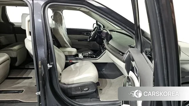 Kia Carnival 4th generation 2021 Черный из Кореи, фото 2