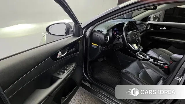 Kia Come New K3 2018 Серый из Кореи, фото 2