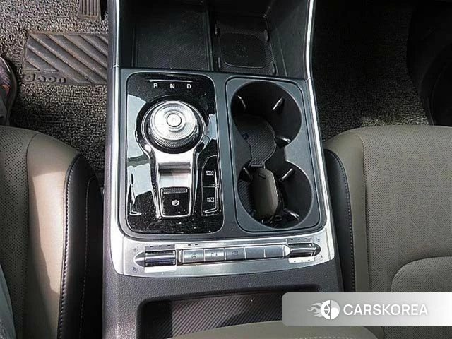 Kia The New Carnival 4th Generation 2024 Белый из Кореи, фото 2