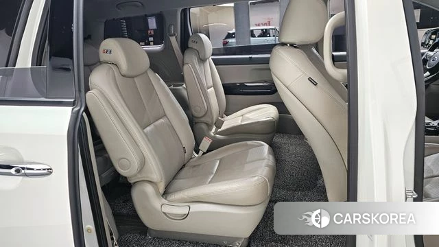 Kia The New Carnival 2018 Белый из Кореи, фото 2