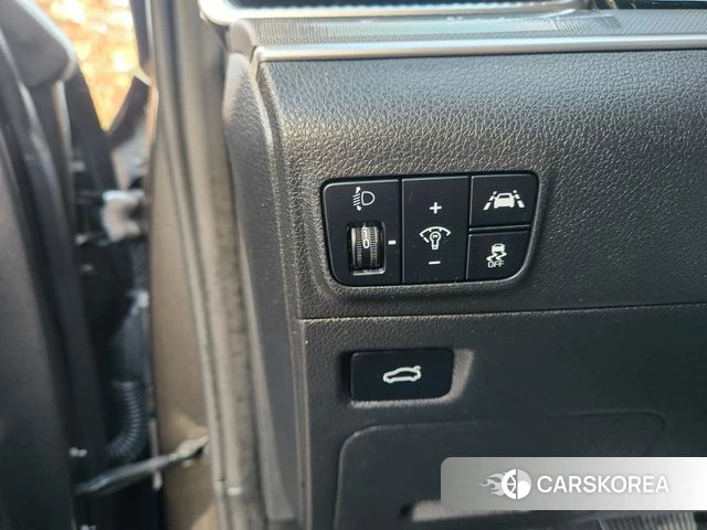 Kia K5 3rd generation 2021 Серый из Кореи, фото 2