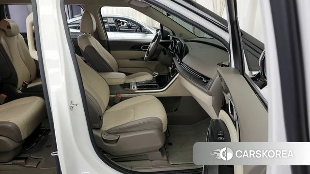 Kia Carnival 4th generation 2021 Белый из Кореи, фото 2