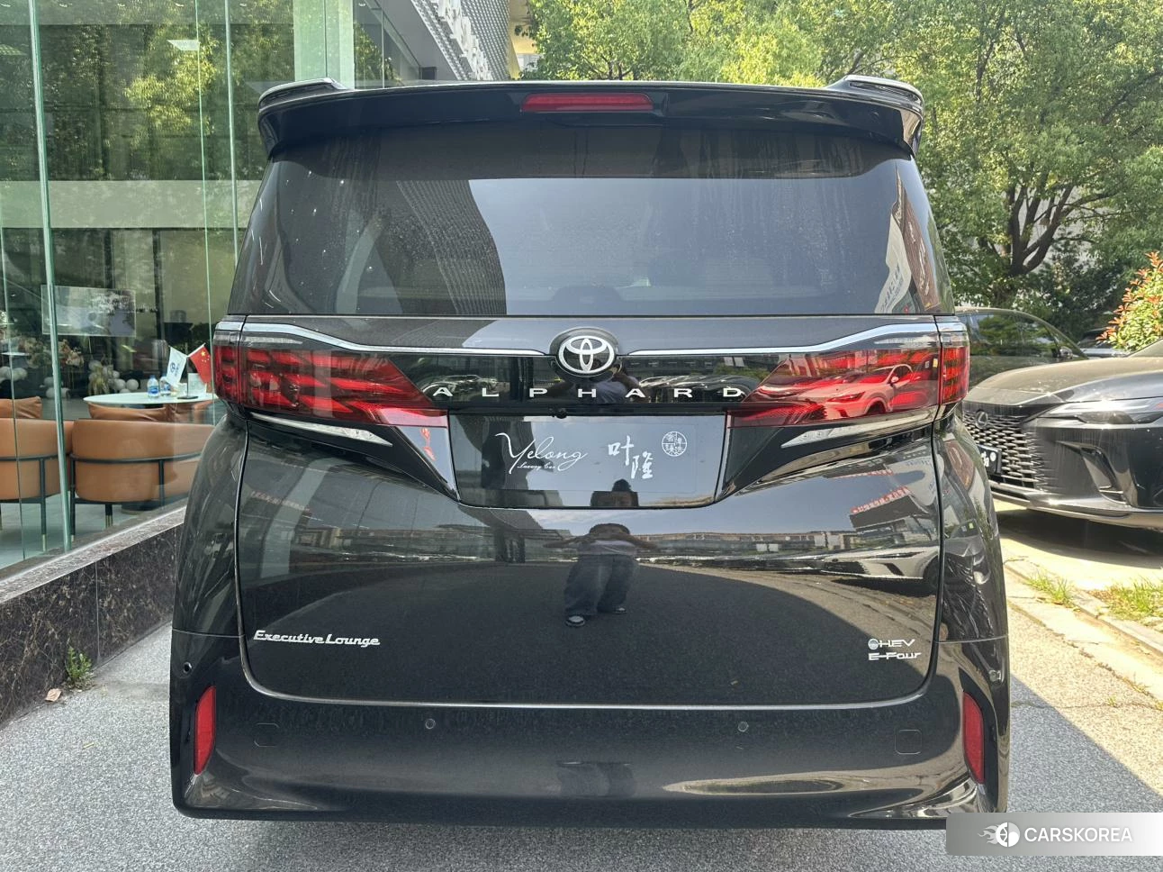 Toyota Elfa 2026 Черный из Китая, фото 2
