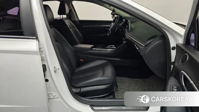 Hyundai Sonata (DN8) 2019 Белый из Кореи, фото 2