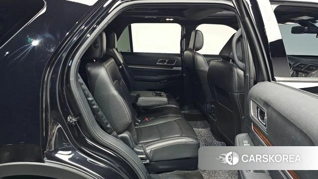 Ford Explorer 2018 Черный из Кореи, фото 2