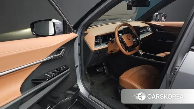 Ssangyong Torres 2024 Серебристо-серый из Кореи, фото 2