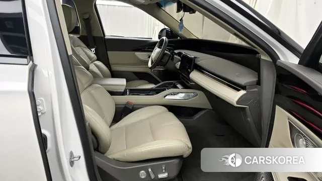 Lincoln Nautilus 2nd Generation 2023 Белый из Кореи, фото 2