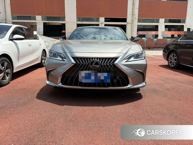 Lexus ES 2022 Другой из Китая, фото 2