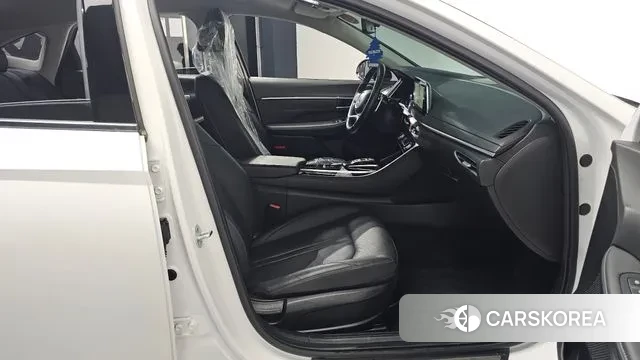 Hyundai Sonata (DN8) 2022 Белый из Кореи, фото 2