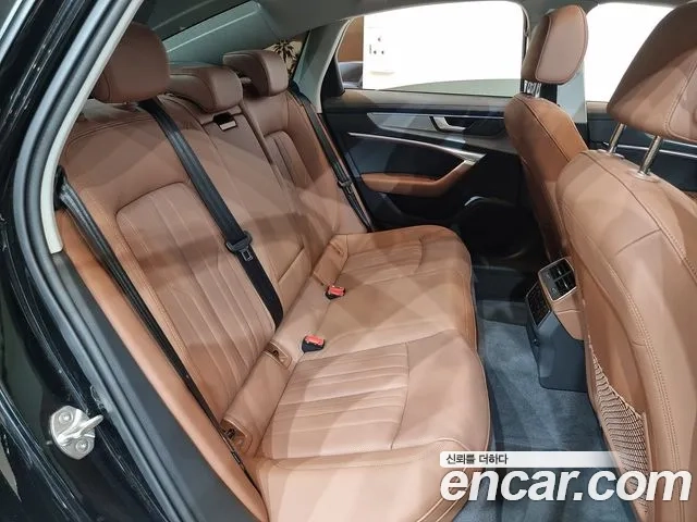 Audi A6 (C8) 2023 Черный из Кореи, фото 2