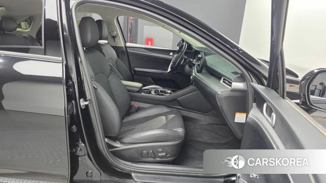 Kia K5 Hybrid 3rd Generation 2023 Черный из Кореи, фото 2