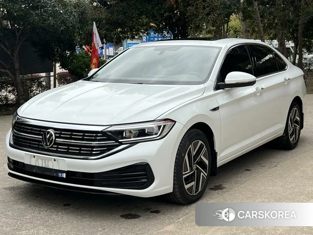 Volkswagen Sagitar 2022 Белый из Китая, фото 2