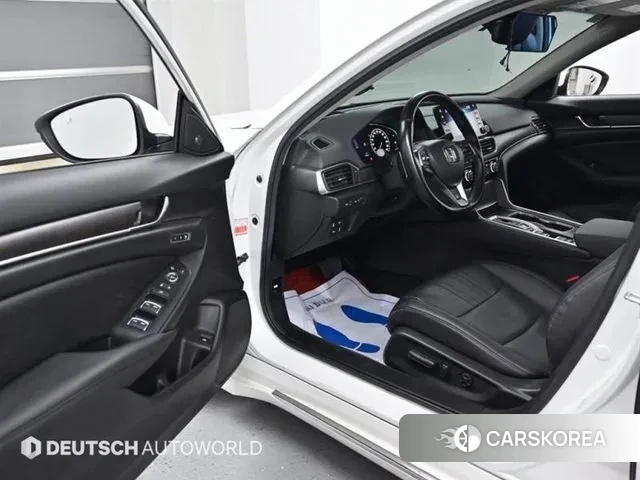 Honda Accord 10th Generation 2021 Белый из Кореи, фото 2