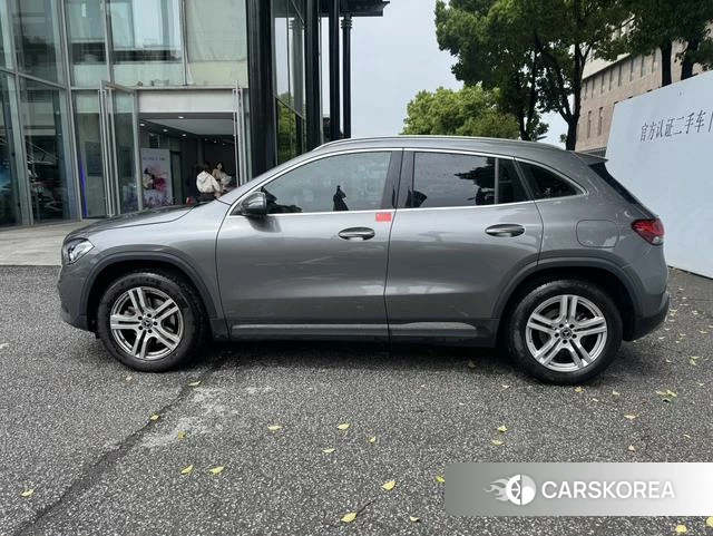Mercedes-Benz GLA 2022 Темно-серый из Китая, фото 2